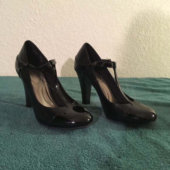 dexflex comfort Shoes - Dexflex Comfort Black High Heel Pump Size 7